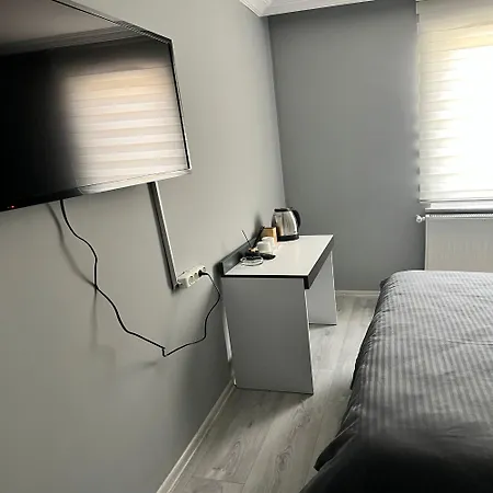 Grand White Suit Szálloda 3*